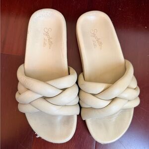 Seychelles Women's Tan Braided Slide Sandals